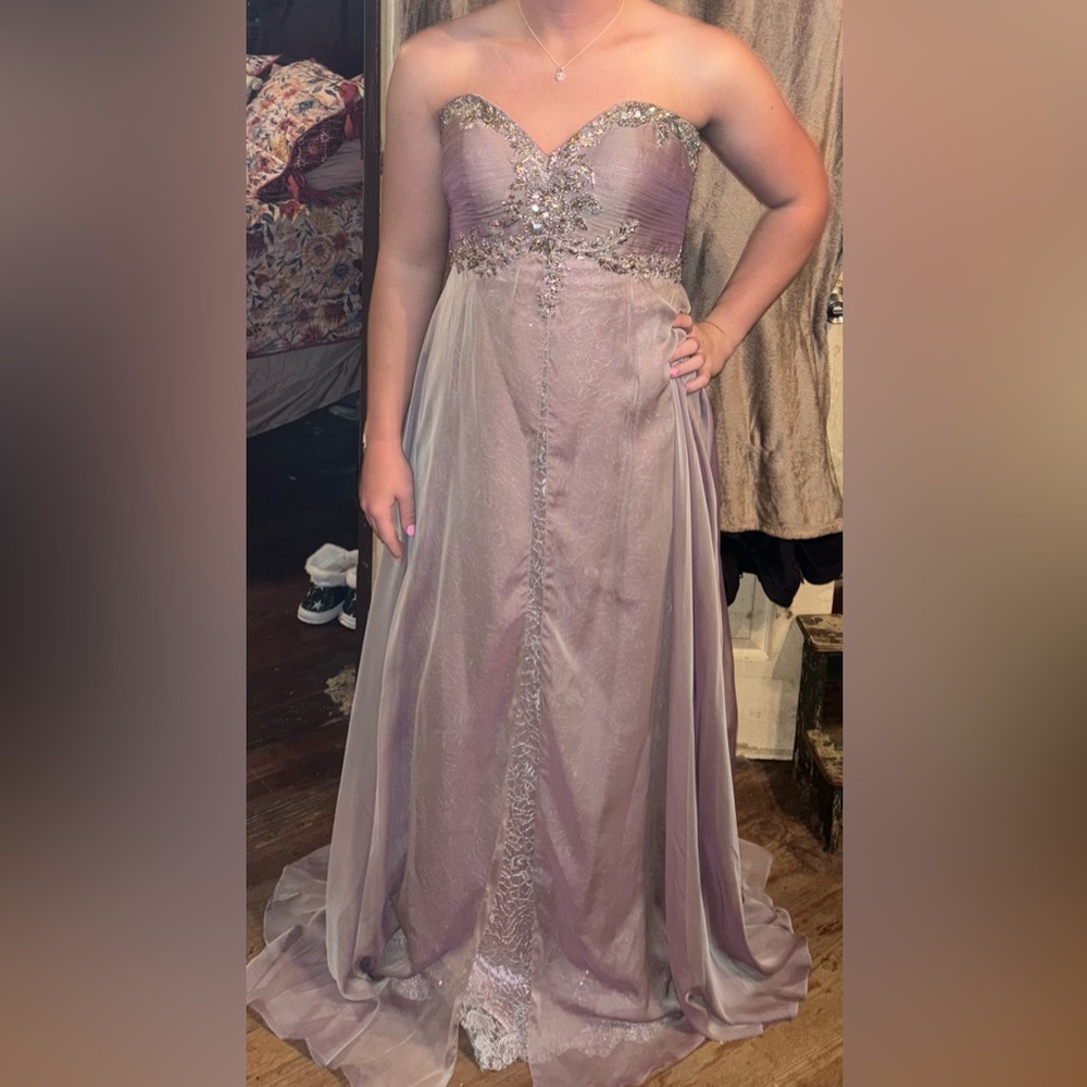 Prom dress